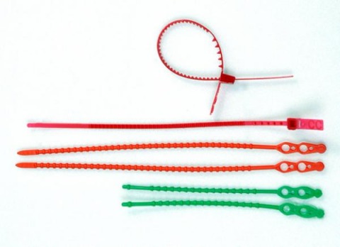 สายรัดพลาสติก